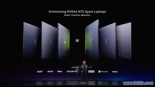 咫尺，PC 产业的半壁山河都加入了 RTX 声势｜图片开始：英伟达 GTC 直播